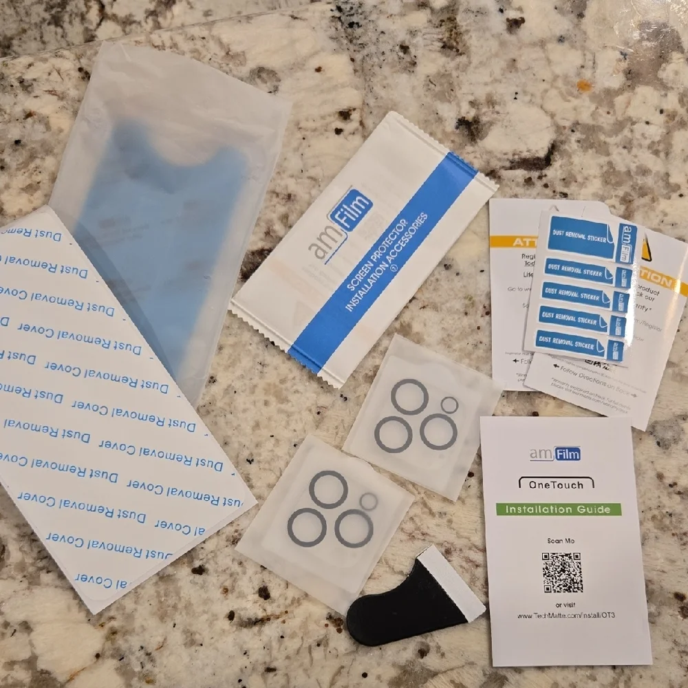 Tempered Glass Screen Protector for iPhone 16 Pro - Clear